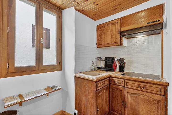 Ganze Wohnung, Gîtes Noryema Frema, 30 m², rustikales T2 in den Bergen, 3 Pers., im Dorfzentrum in Entraunes, Nizza und Umgebung