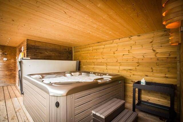 Chambre d’hôte pour 2 personnes, avec jacuzzi ainsi que jardin et sauna, animaux acceptés à Hasselt - 2