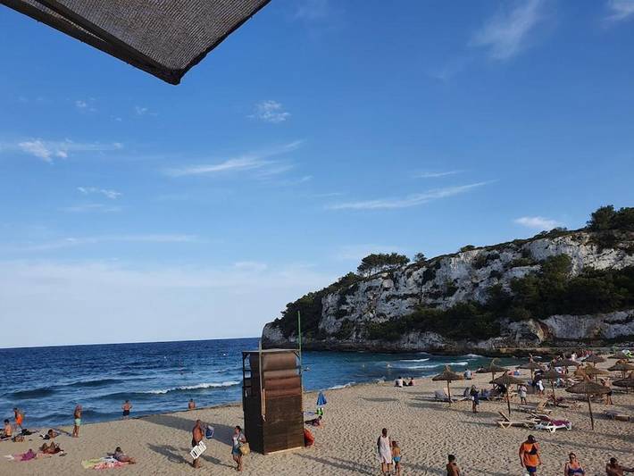 Finca für 6 Personen, mit Terrasse und Garten sowie Pool und Ausblick in Cala Mendia - 3