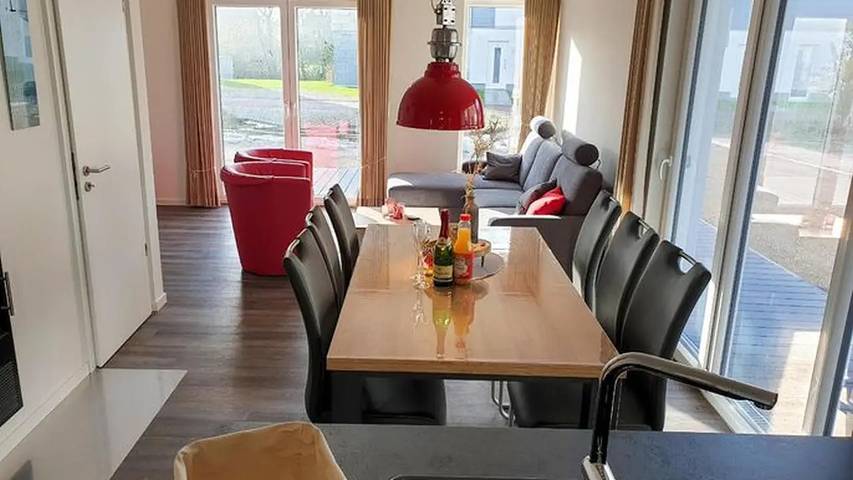 Ferienhaus für 6 Personen, mit Sauna und Balkon in Schillig