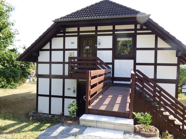 Ferienwohnung für 4 Personen, mit Terrasse und Garten in Frankenau