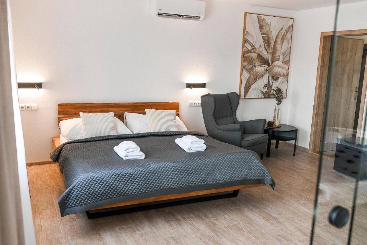 Wellness hotel & minipivovar Kněžínek in Czeskie Budziejowice, Budweis region