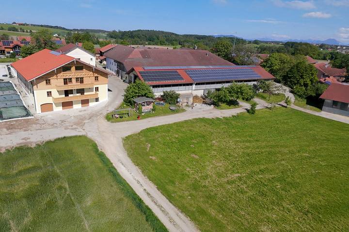Ganze Ferienwohnung, Stadlerhof Alpen- & Seeblick - Ferienwohnung Seeblick in Kirchanschöring, Rupertiwinkel