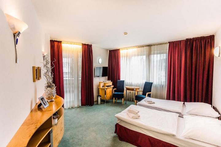 Hotel für 5 Personen, mit Ausblick und Garten, mit Haustier in Bratislava