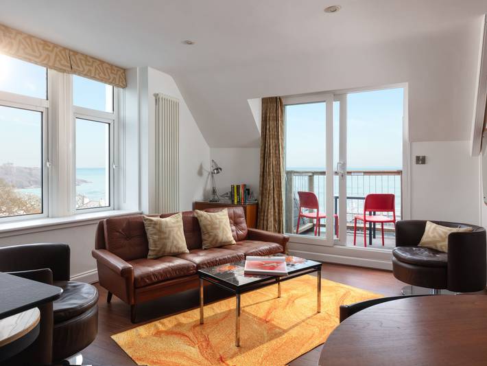 Apartment for 4 people, with balcony and garden in Falmouth (UK)
