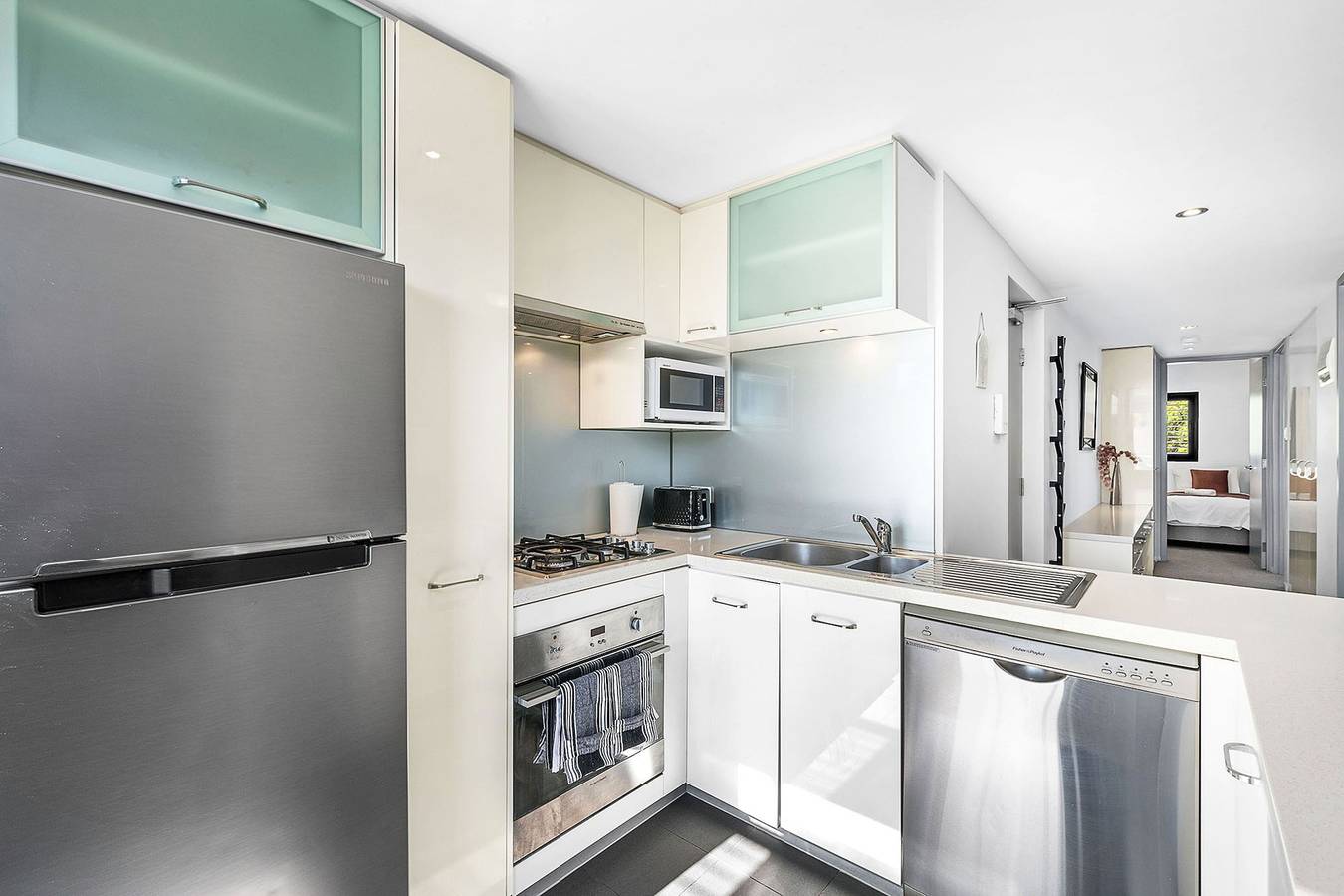 Entire apartment, 2Bdr on Beaufort Street + Parking - Mount lawley in Perth, Western Australia