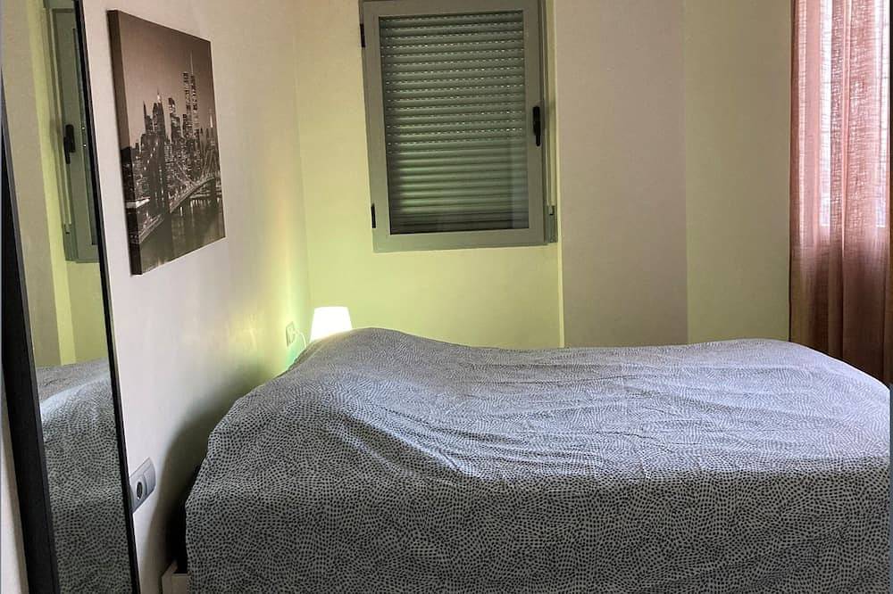 Entire apartment, Stunning 2-Bed Apartment in Pego in Pego, Costa Blanca