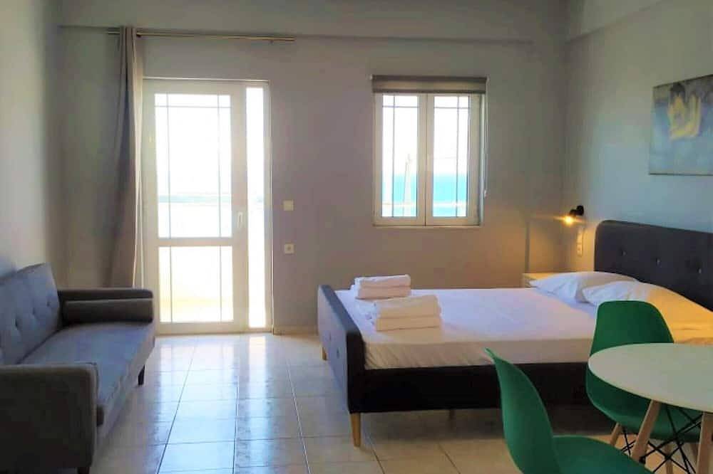 Sole Mare Seaside Apts- Seaview studio (3) in Gouves, Région d'Iraklio-Héraklion