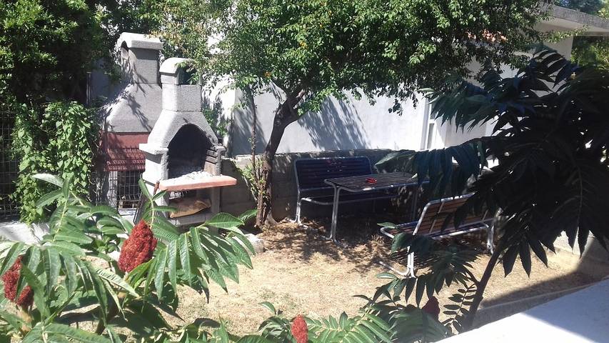 Ferienwohnung für 8 Personen, mit Balkon in Sukosan - 3