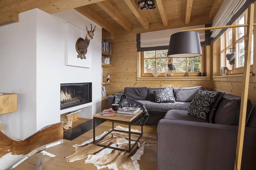 Warmes altes Holzhaus mit Sauna und herrlicher Aussicht, für 10-12 Personen in Chandolin.Außen: frei in Chandolin, Anniviers