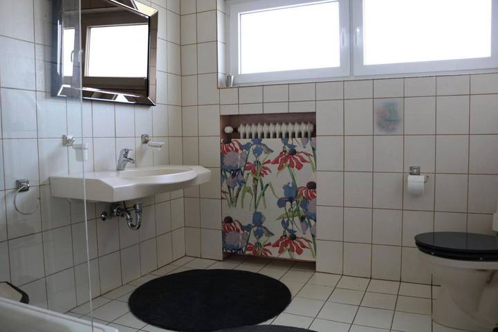Ferienwohnung für 2 Personen, mit Terrasse und Garten sowie Ausblick in Haiger - 3
