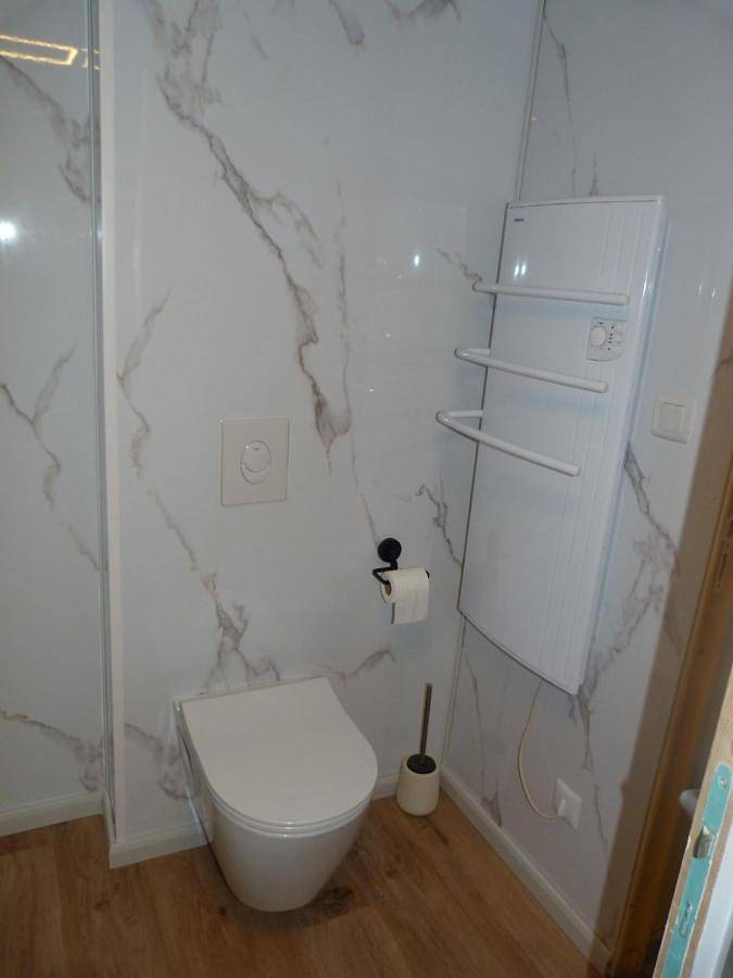 Location de vacances pour 6 personnes, avec vue et jardin dans Plage des Gougins - 2