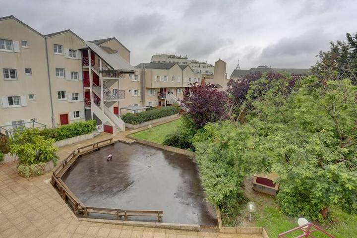 Gîte pour 4 personnes, avec vue à Montigny-le-Bretonneux - 2