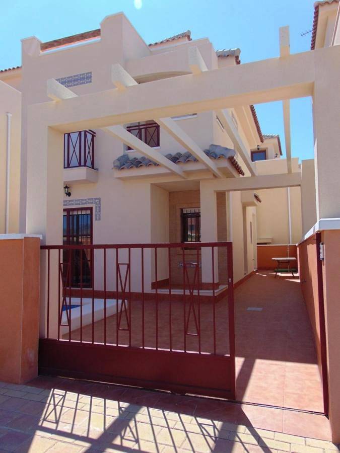 Casa rural para 6 personas, con balcón además de piscina y vistas en Mazarrón
