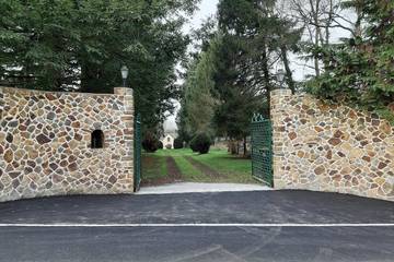 Gîte pour 22 personnes, avec jardin dans Saint-Médard-sur-Ille