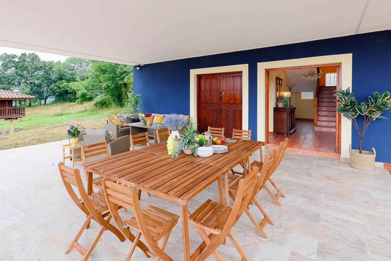 Appartement entier, Charming Apt w/ Full Kitchen & Wi-Fi near Attractions in Las Regueras, Asturias Province