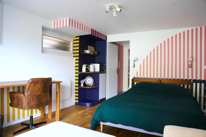 Gîte pour 3 personnes, avec jardin et terrasse à Bonne