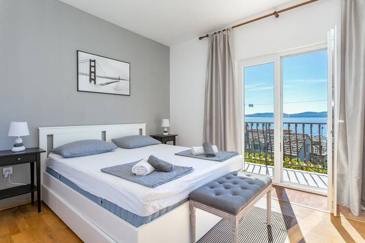 Ferienwohnung für 6 Personen, mit Balkon/Terrasse in Pisak