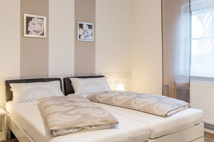 Modern eingerichtete Ferienwohnung im grünen Herzen Unterfrankens in Sulzfeld, Rhön-Bayern