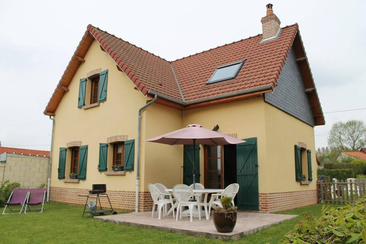 Maison de vacances « Gîte La Briqueterie 3 Épis » avec terrasse privée, jardin privé et Wi-Fi in Quesnoy-le-Montant, Région d'Abbeville