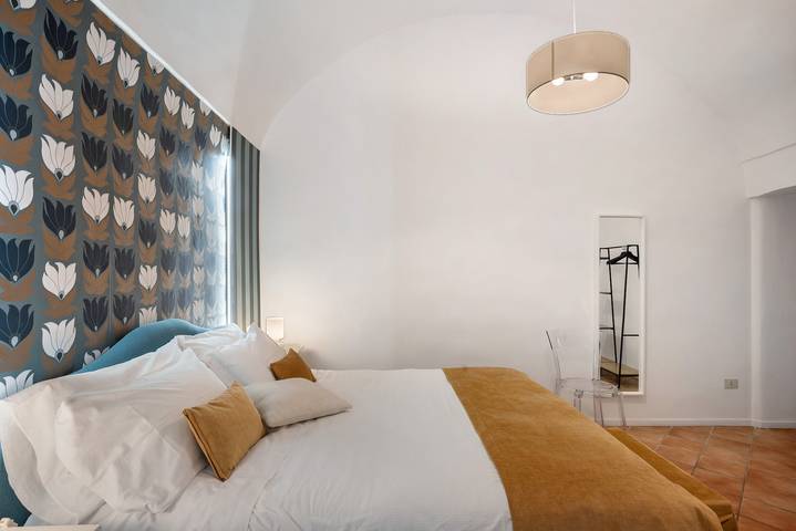 Apartamento entero, Apartamento 'Deliziosa Casetta A Napoli' con balcón, Wi-Fi y aire acondicionado in Nápoles, Provincia de Nápoles