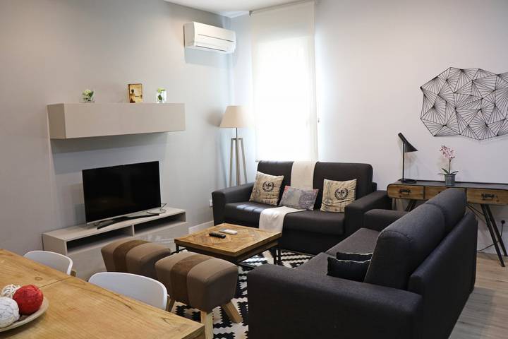 Ferienwohnung für 4 Personen, mit Ausblick und Balkon - 1