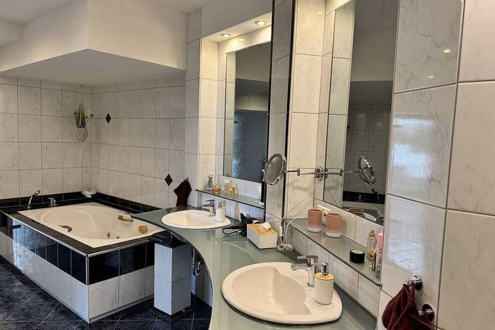 Ganze Wohnung, Ferienwohnung Feli in Steinheim, Kreis Höxter