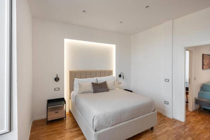 Appartamento intero, Luxury Stay in the Historic Center con Balcone, Wi-Fi e Aria Condizionata in Napoli, Napoli e dintorni