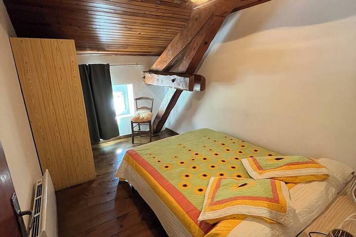 Appartement entier, Gite chaleureux au cœur de la ferme in Planès, Parc naturel régional des Pyrénées catalanes