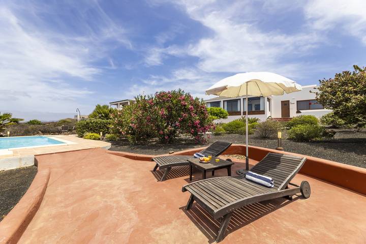 Apartamento de vacaciones para 2 personas, con jardín además de piscina y terraza en Lanzarote - 4