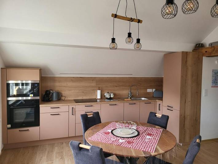 Gîte pour 4 personnes, avec vue et terrasse à Stosswihr