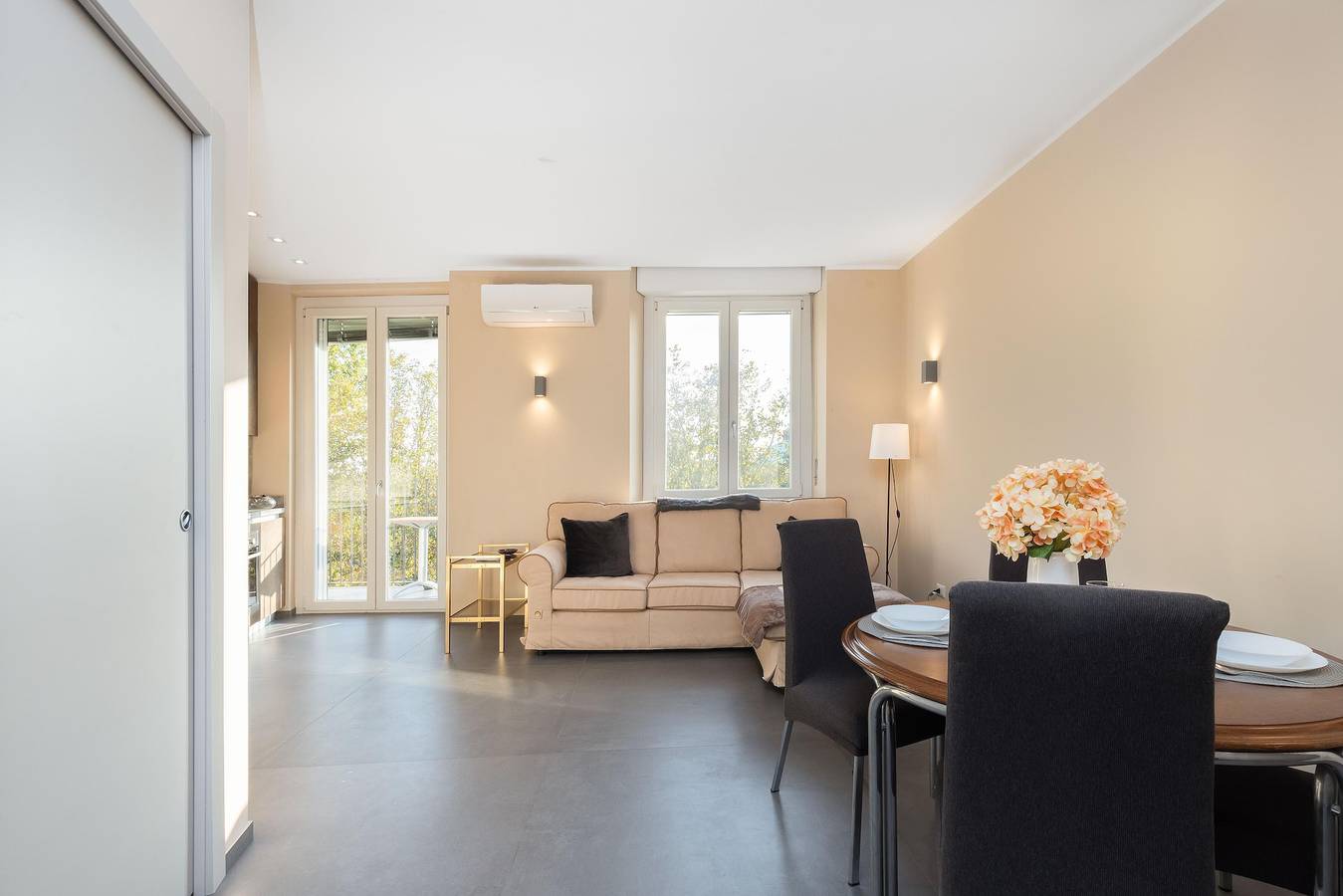 Appartamento intero, Corvetto House by Barbarhouse in Milano, Provincia di Milano