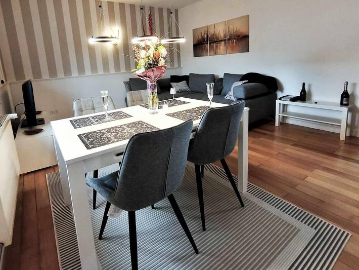 Ganze Ferienwohnung, Ferienwohnung Weinberg in Wöllstein, Landkreis Alzey-Worms
