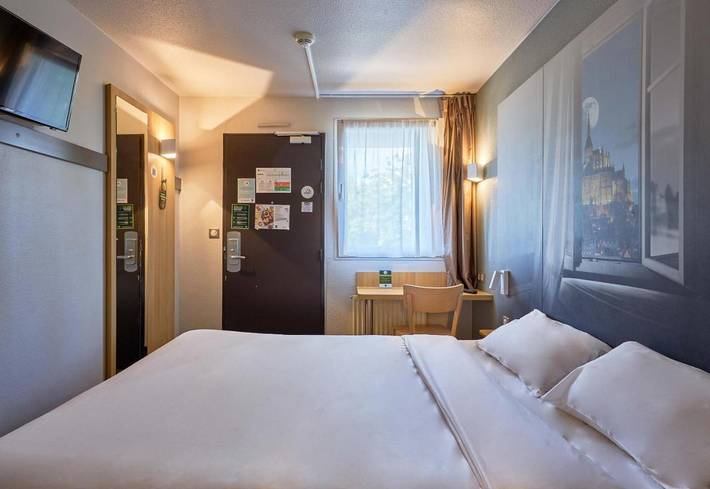 Hôtel pour 4 personnes à Le Val-Saint-Père - 4
