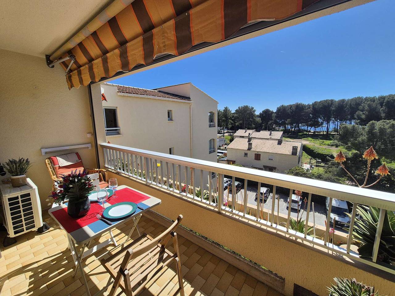 Ganzes Studio, Studio für 4 Personen mit Balkon in Saint-Mandrier-sur-Mer, Mittelmeerküste (Frankreich)