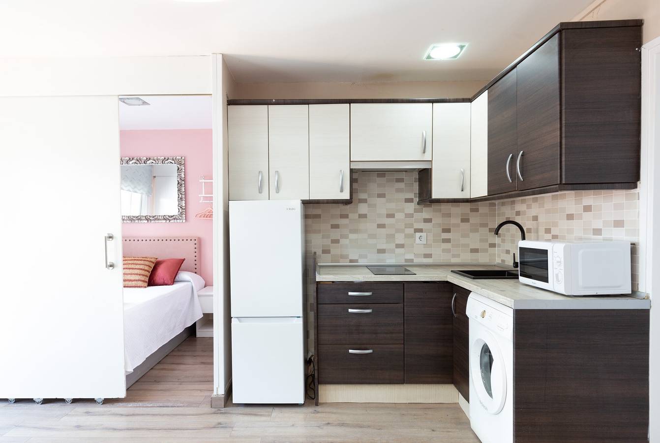 Apartamento entero, Apartamento 'Senya Salvi' con vistas al mar, Wi-Fi y aire acondicionado in Sant Feliu de Guíxols, Costa Brava