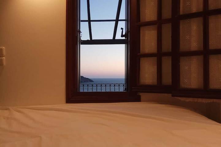 Erstaunliche Aussicht und Lage auf Plati Gialos in Panormos, Kalymnos