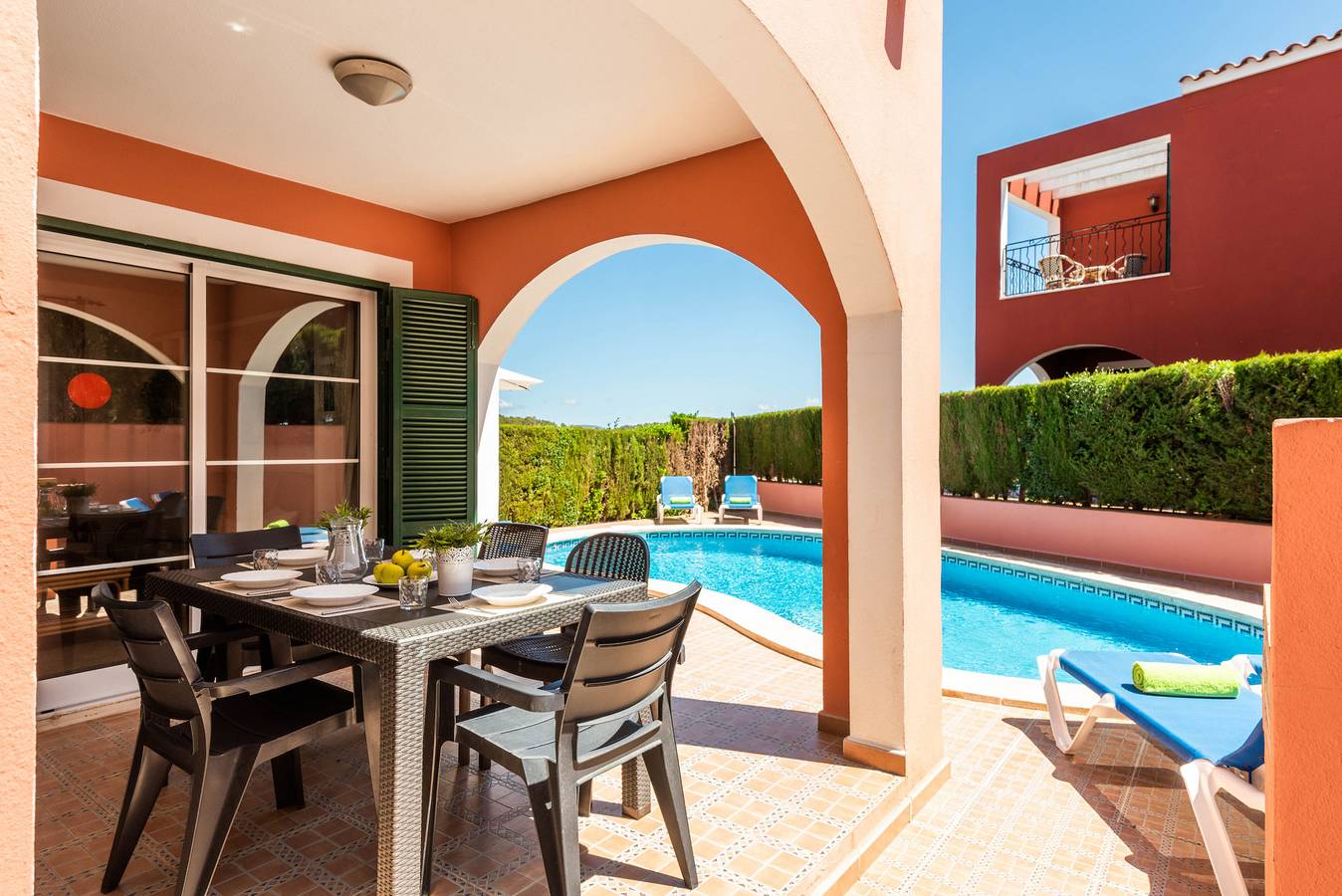 Villa für 6 Personen mit Terrasse in Serpentona, Ciutadella