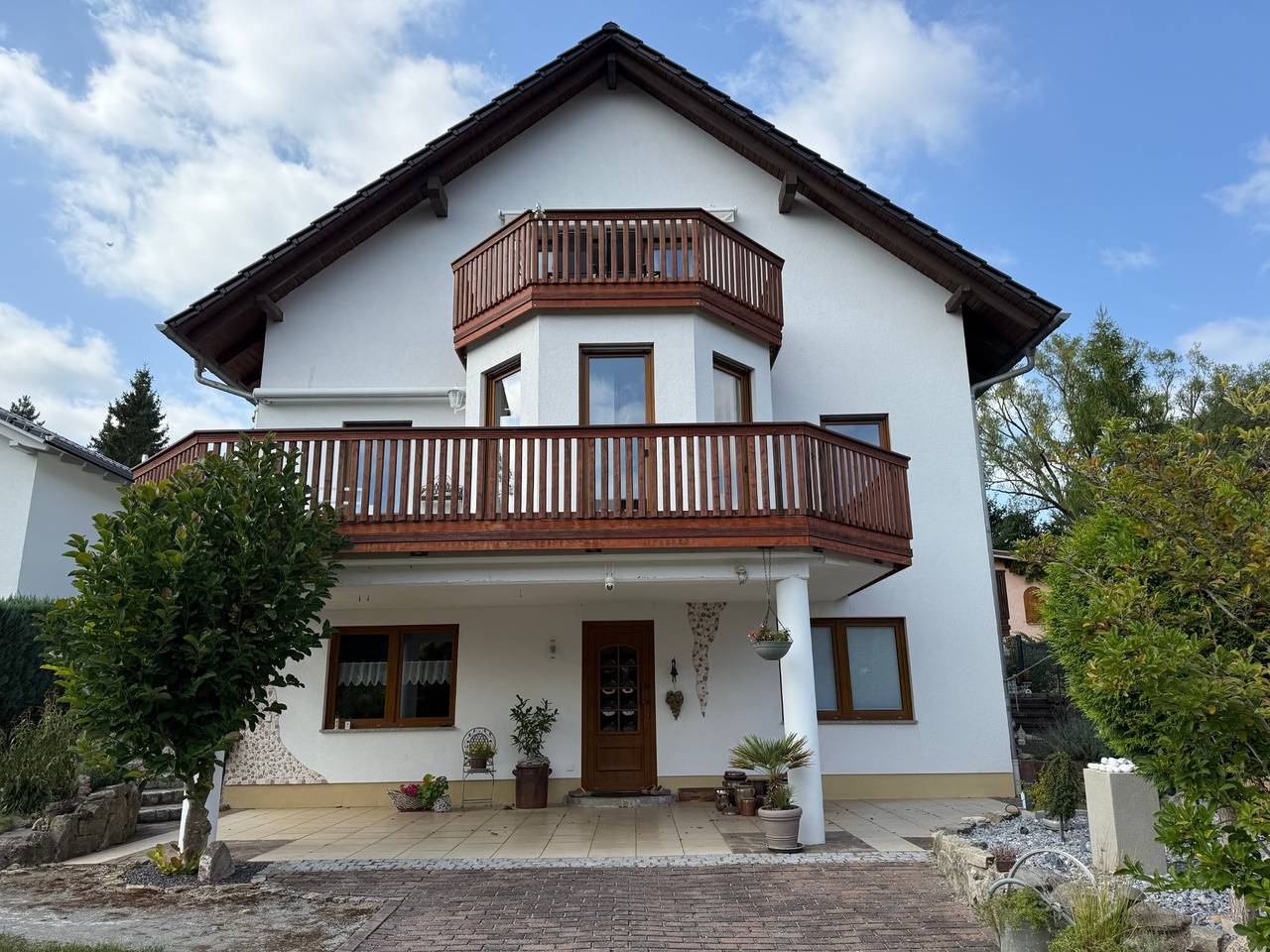 Ganze Ferienwohnung, Ferienwohnung Am Kruchenplan - Fw mit offenen Wohnzimmer mit Küche und Balkon, 2 Schlafzimmer und Bad - 120qm für max. 5 Personen in Mühlhausen, Unstrut-Hainich-Kreis