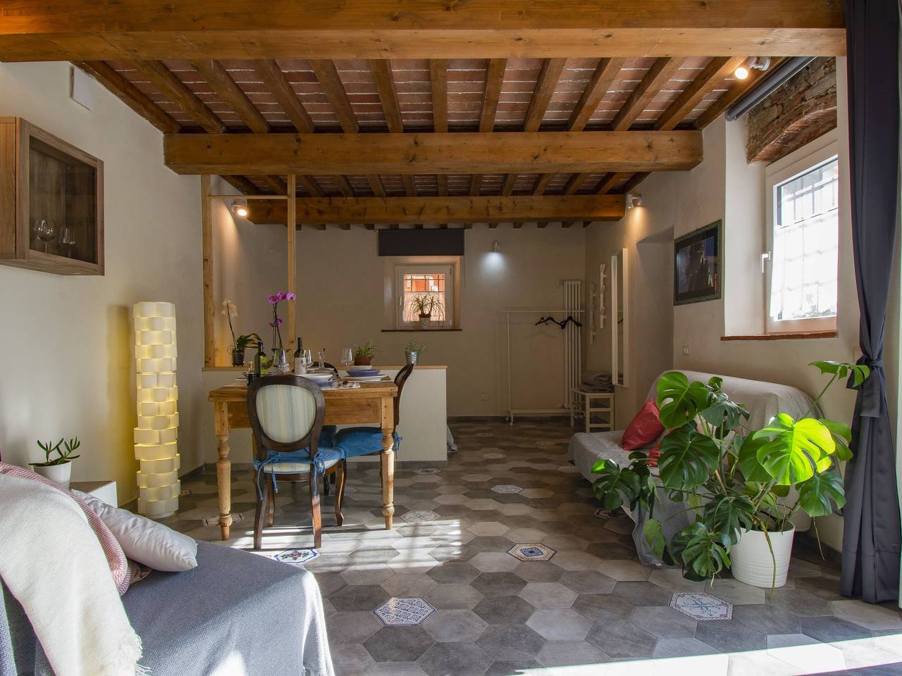 Entire apartment, Pinot in Lucca, Lucca Province