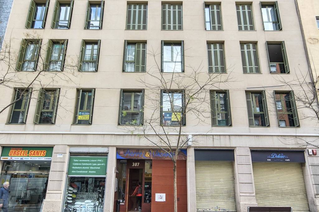 Estudio entero, Barcelona Sants S4p in Distrito de Sants-Montjuïc, Barcelona