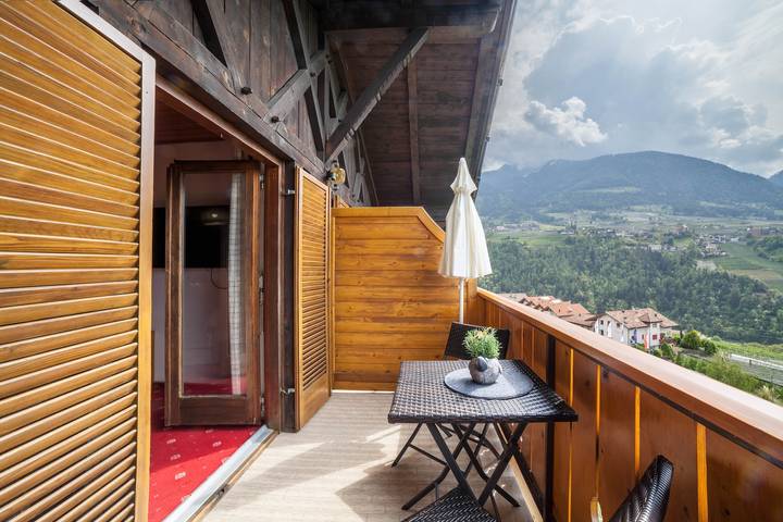 Ferienwohnung für 3 Personen, mit Garten und Balkon