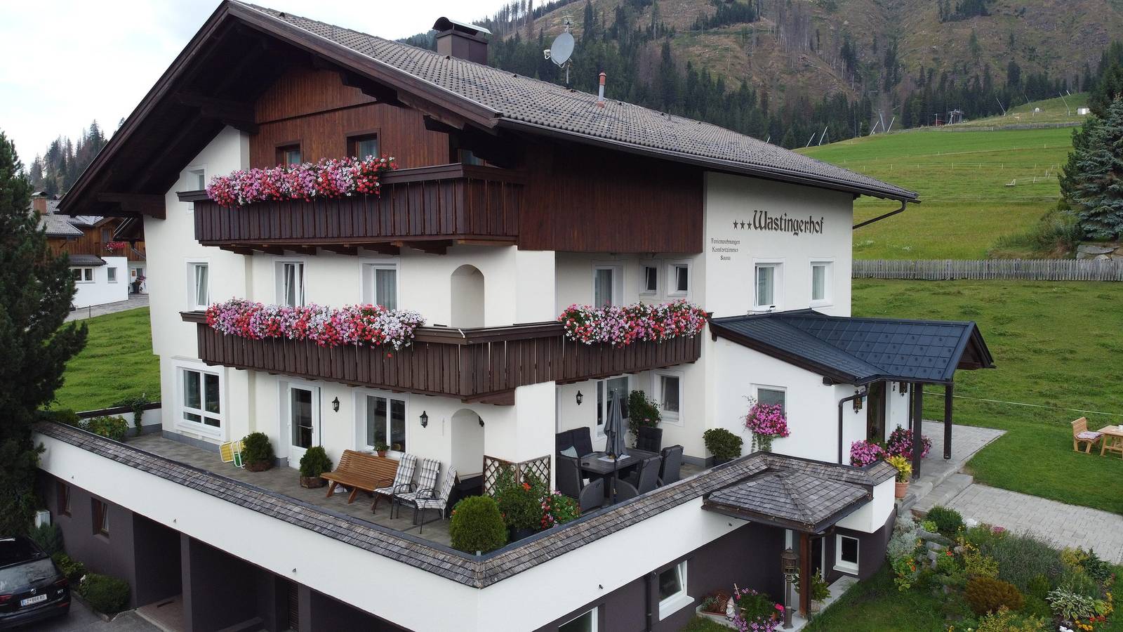 Ferienwohnung "Hoher Bösring", Nr. 1 in Alpes de Gailtal, Obertilliach