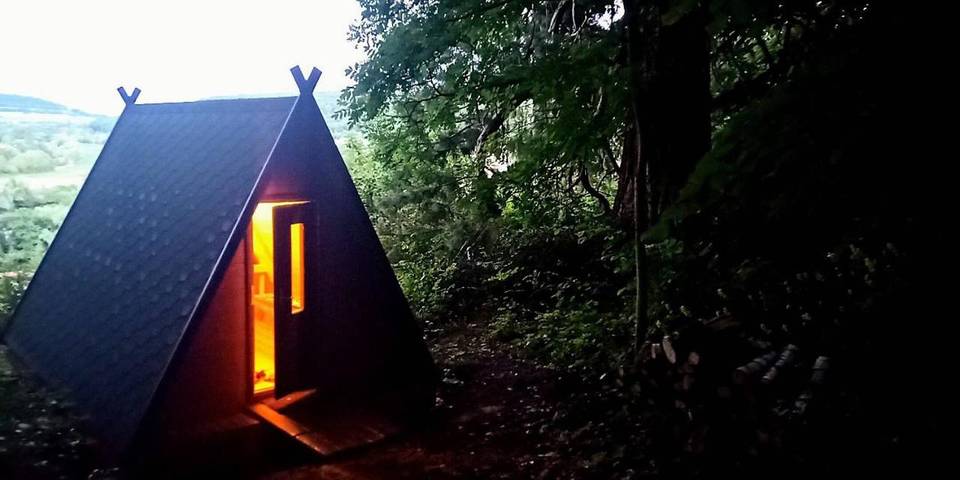 Tente pour 12 personnes, avec Terrasse ainsi que Jardin et Vue