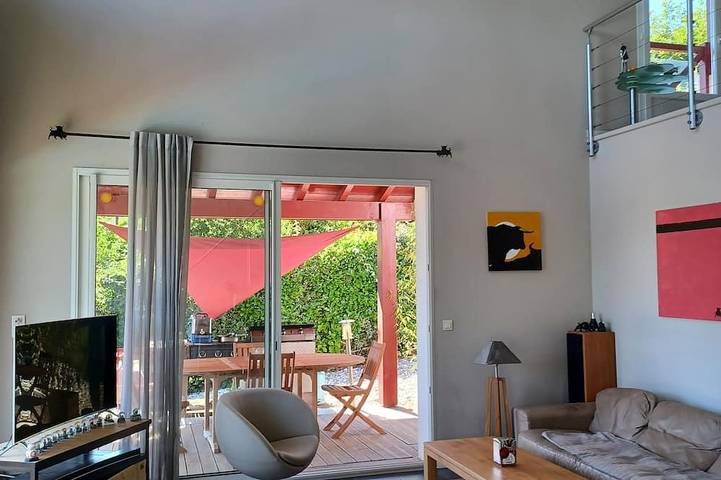 Location de vacances pour 4 personnes, avec terrasse et jardin à Halsou - 4