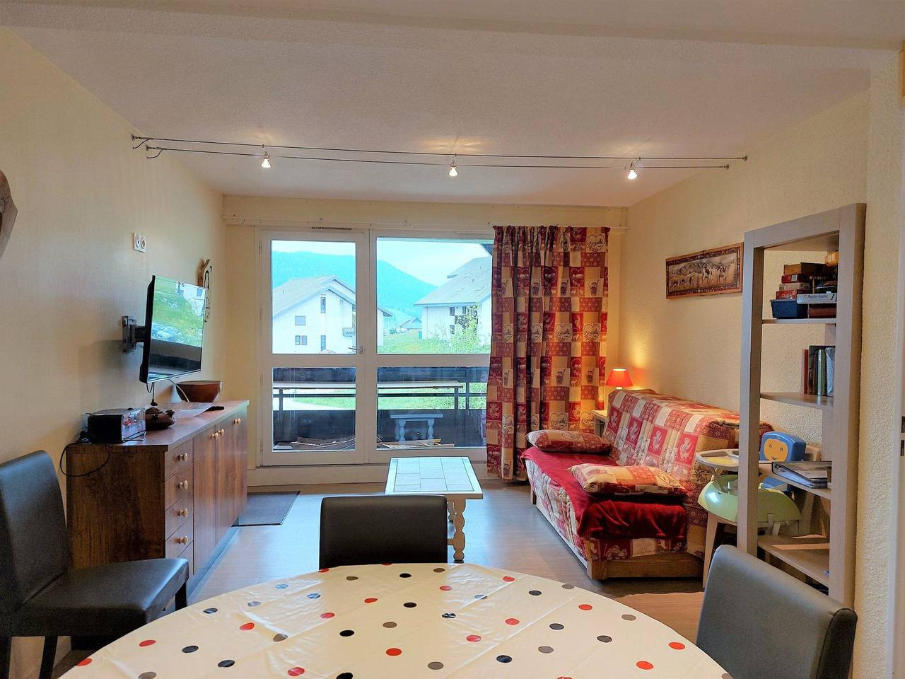 Apartamento entero, Apartamento luminoso, balcón sur, 5 pers en el centro de Méaudre in Autrans-Méaudre-en-Vercors, Parc naturel régional du Vercors