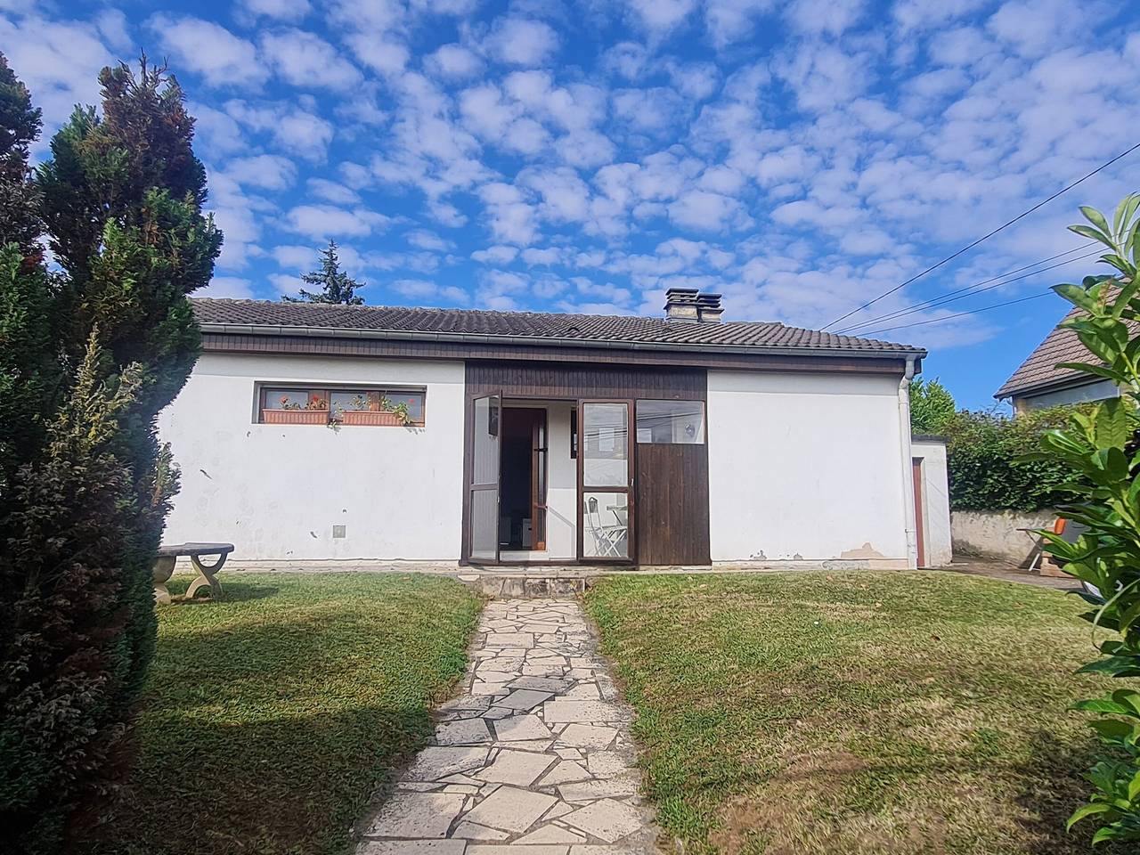 Independent cottage in the countryside with private parking in Ville-en-Vermois, Nancy region