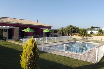 Location de vacances pour 4 personnes, avec jardin et balcon à Algoz