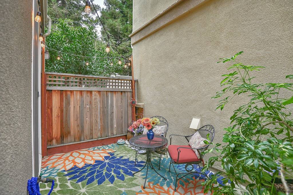 Newer Spacious Detached Home in Gated Community ~ Amenities Galore! in Hayward (CA), Alameda County