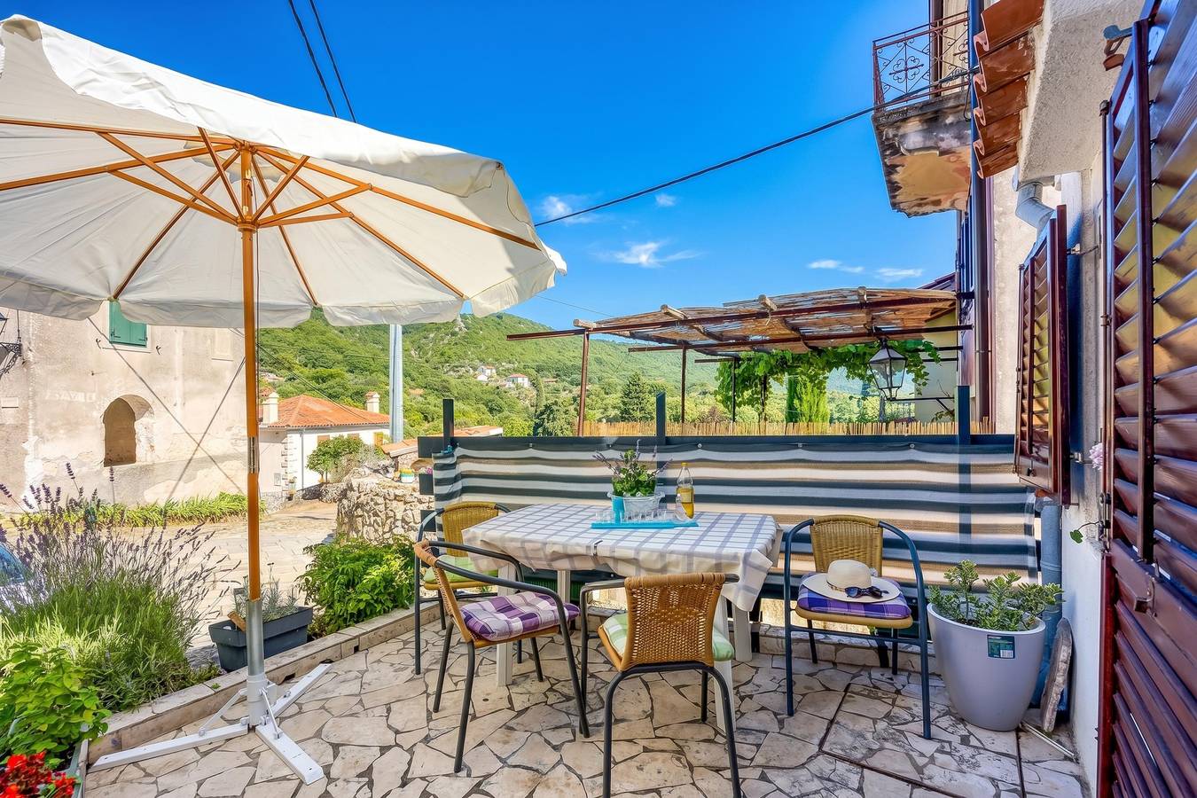 Ganze Wohnung, Beli Old Town Apartment in Cres Stadt, Cres